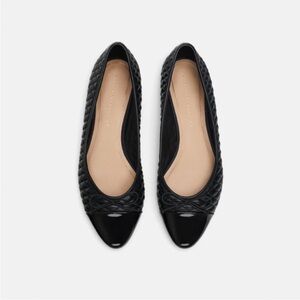 Zara Black Quilted Flats sz 39 / 8.5